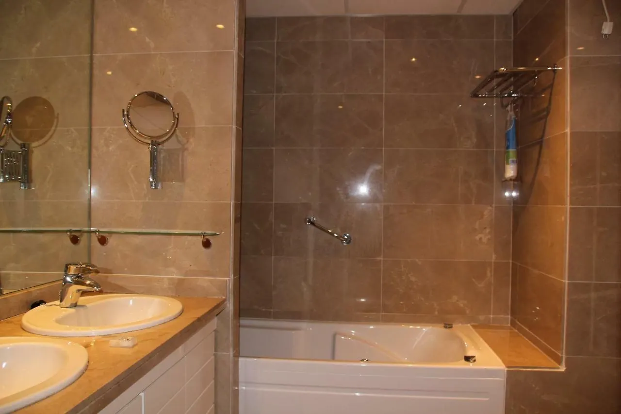 Apartment Miraflores Golf Gardens II Luxe Appartement At Riviera Del Sol Sitio de Calahonda