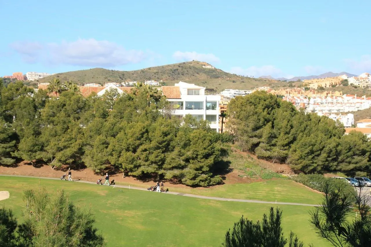 Miraflores Golf Gardens II Luxe Appartement At Riviera Del Sol Sitio de Calahonda